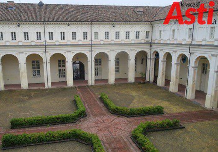 Continua la rassegna &quot;Estiamo insieme&quot;. Martedì &quot;Il coraggio nella voce di una donna: Agnes Browne&quot;