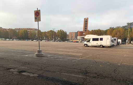 Parcheggi blu a pagamento in piazza del Palio: le riflessioni di AstiOltre: &quot;Non c'è una strategia&quot;