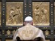 Il Papa apre la Porta Santa a San Pietro la notte di Natale - Ph @pontifex