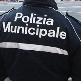 Pedone investito in corso Don Minzoni, la Polizia Municipale costretta a intervenire