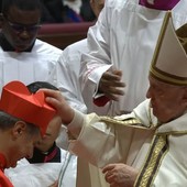 Sei comuni dell'Astigiano hanno un nuovo cardinale: ieri Roberto Repole ha ricevuto la berretta da papa Francesco