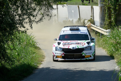 Rally Colli del Monferrato e del Moscato – Città di Asti:  Loris Ronzano in testa a metà gara