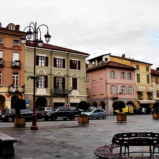 Piazza a San Damiano d'Asti