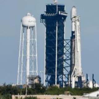 Guasto al motore, fallito il lancio del razzo Falcon 9 di Space X