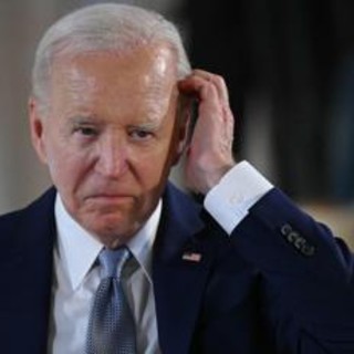 Nato, il 'caso Biden' piomba sul vertice: i leader in imbarazzo