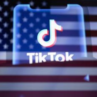 TikTok vietato negli Usa, la strategia di Meta e Youtube: i competitor puntano agli utenti 'orfani'