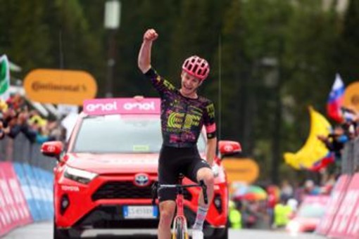 Giro d'Italia, 17esima tappa a Steinhauser: Pogacar saldo al comando