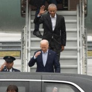 Biden, Obama lavora dietro le quinte: il 'piano' per il ritiro del presidente
