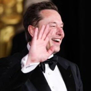 Elon Musk pronto a donare 45 milioni di dollari al mese a gruppo di sostegno Trump
